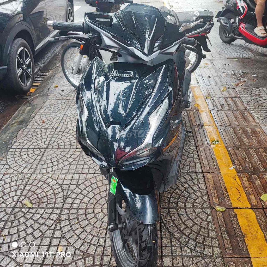 Honda Airblade 160 Черный
