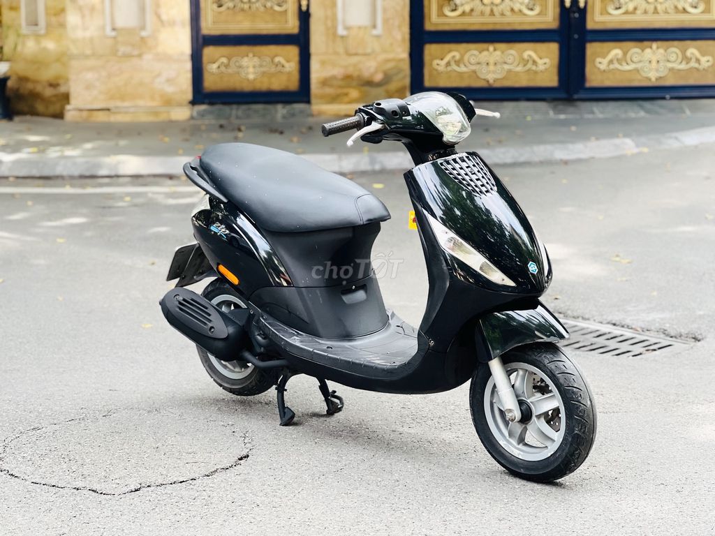 PIAGGIO ZIP 100 MÀU ĐEN NGUYÊN BẢN BIỂN HÀ NỘI. Mua bán Xe máy tại Quận Cầu Giấy Hà Nội được đăng bởi Mai Khôi Nguyên hình 4