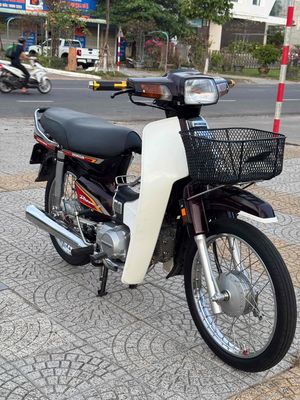 dream thái bs 43 xe dọn keng . máy còn rin. Mua bán Xe máy tại Quận Cẩm Lệ Đà Nẵng được đăng bởi 153 Đường 2 tháng 9 Hoà cường Tp Đà Nẵng 