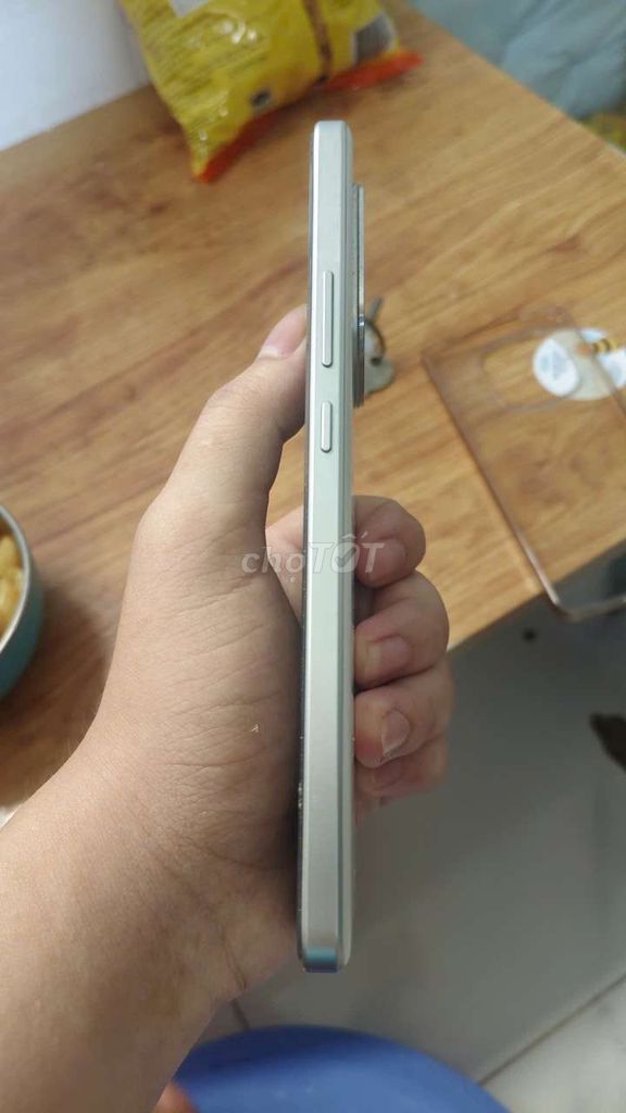 iQOO Z9 Turbo 256GB Trắng Like new. Mua bán Điện thoại tại Quận 12 Tp Hồ Chí Minh được đăng bởi Long hình 1