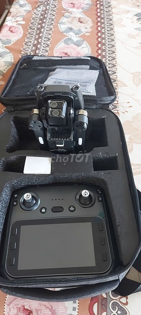 Flycam L600-1 Full combo mới mua 1 tuần