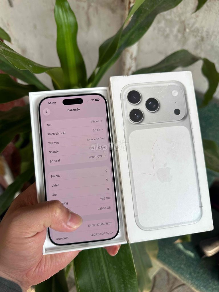 iPhone 17 Pro 256GB Trắng Đã sử dụng. Mua bán Điện thoại tại Thành phố Biên Hòa Đồng Nai được đăng bởi Thạch Lê hình 1