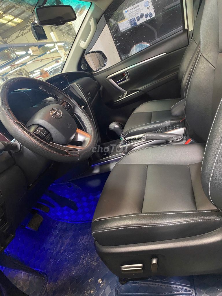 Toyota Fortuner 2024 máy xăng, giá thuong luong. Mua bán Ô tô tại Quận Tân Phú Tp Hồ Chí Minh được đăng bởi Thành Nam Toyota  hình 2