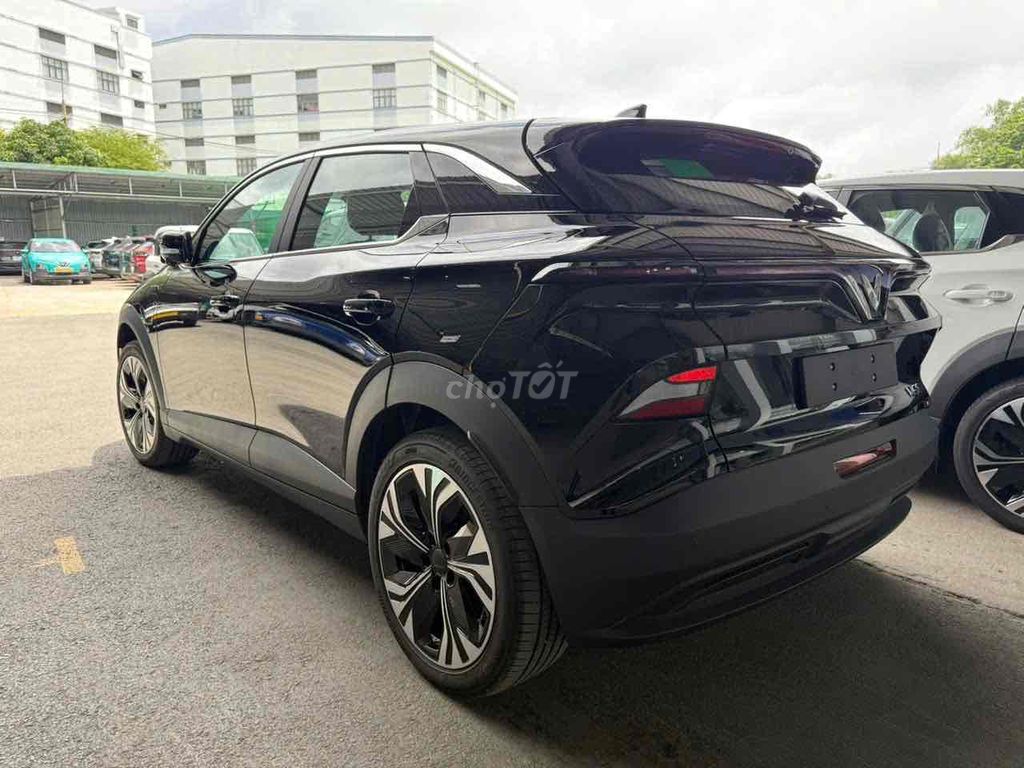 VF6 ĐẦU TƯ 2 NĂM HOÀN VỐN-LÃI 3 NĂM 4.8%+MIỄN SẠC. Mua bán Ô tô tại Quận 7 Tp Hồ Chí Minh được đăng bởi KỲ hình 5