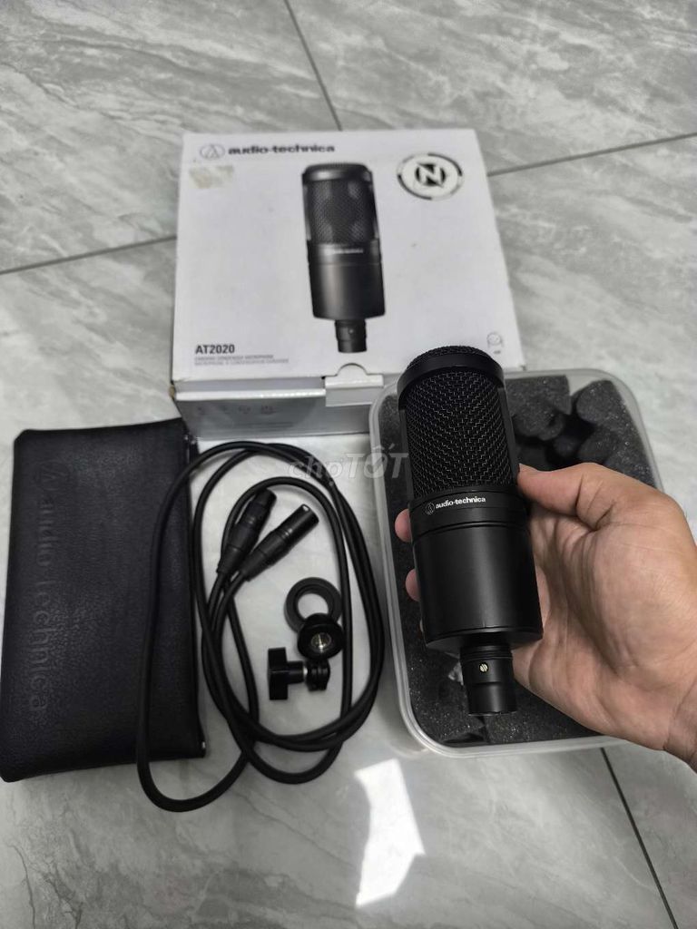 Microphone thu âm  Audio Technica AT2020 . Mua bán Tivi, Âm thanh tại Huyện Củ Chi Tp Hồ Chí Minh được đăng bởi Nguyễn Tuấn Kiệt hình 1