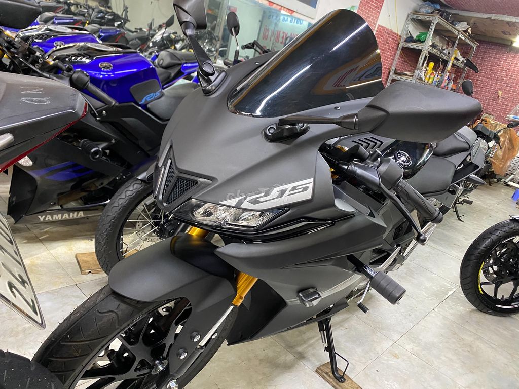 Yamaha R15 V3 đk 9/2021 chính chủ. odo500km. Mua bán Xe máy tại Quận Cầu Giấy Hà Nội được đăng bởi Tong motor xe may hình 3