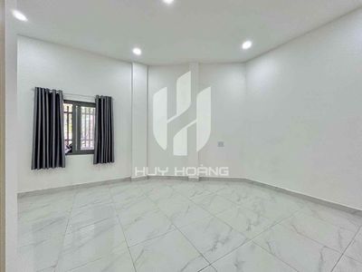 Trống sẵn phòng ngay trệt rộng rãi, ở được liền ngay Cát Lái Q2