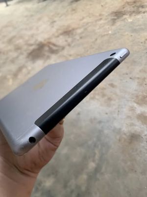 Apple iPad Mini 3 64GB Xám