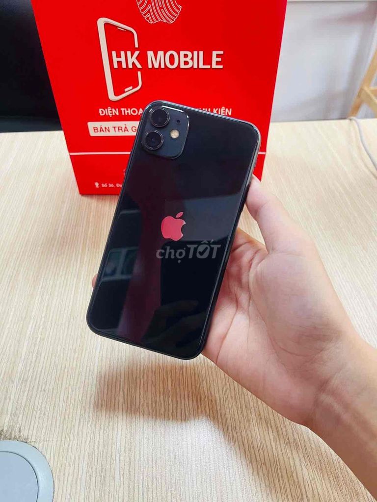 iPhone 11 128GB Đen 98% ( full zin). Mua bán Điện thoại tại Thành phố Biên Hòa Đồng Nai được đăng bởi Thang Tran hình 1