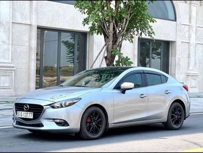 Mazda 3 2017 1.5 AT Facelift 76000 km Bạc
