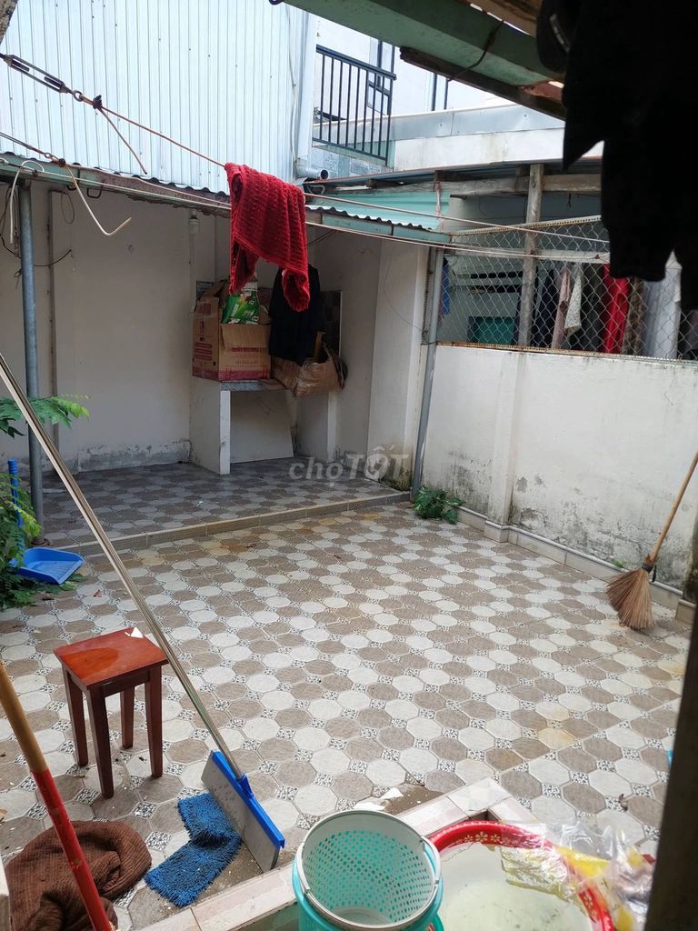 Room with private bathroom in a shared house, Bình Hiên — photo 4