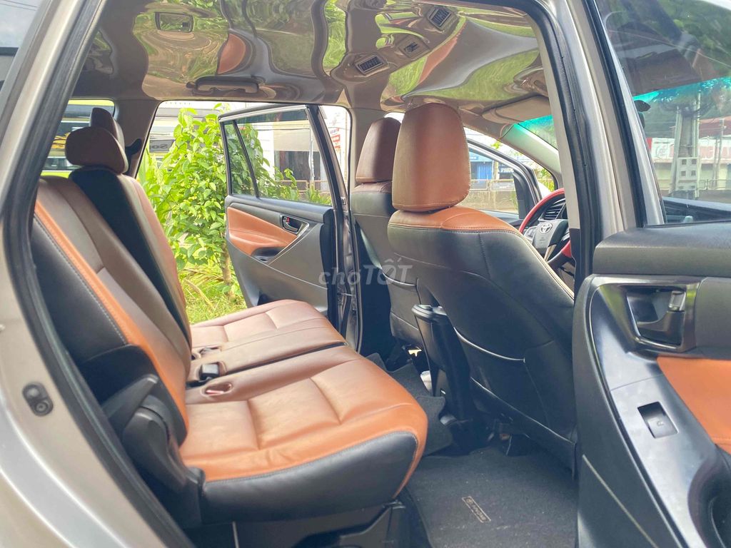 Toyota Innova 2017 2.0E số sàn 1 chủ. Mua bán Ô tô tại Thành phố Long Khánh Đồng Nai được đăng bởi Mr hiếu hình 8