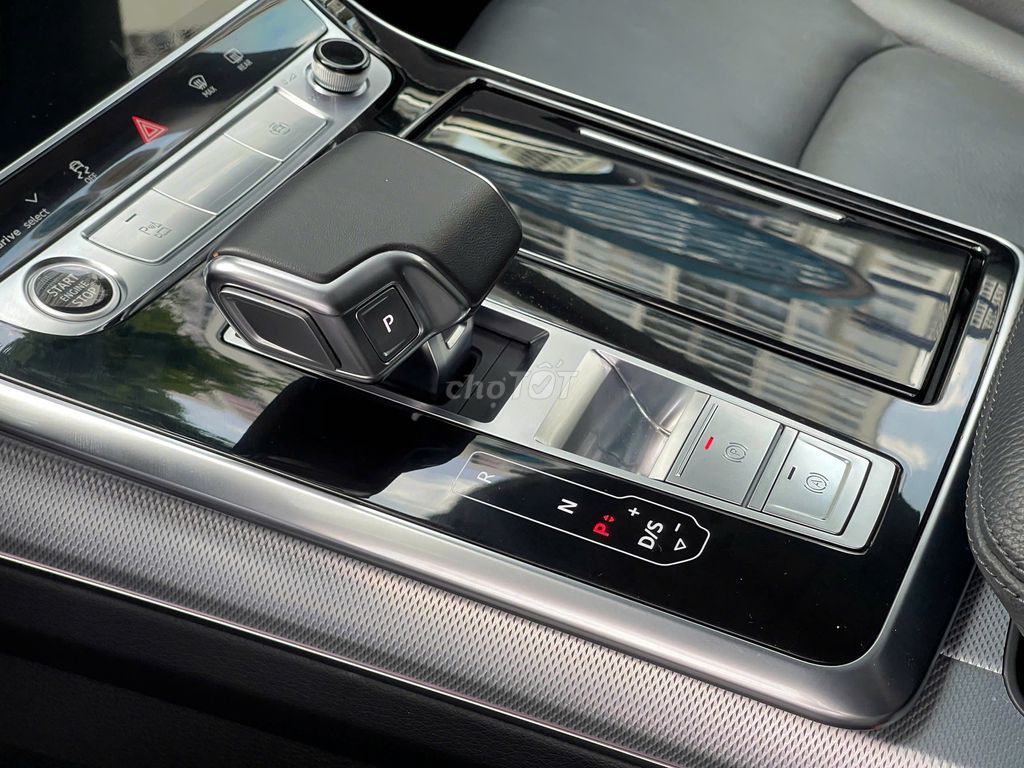 Audi Q8 55TFSI Model 2022 siêu lướt 26800 km mới. Mua bán Ô tô tại Quận Gò Vấp Tp Hồ Chí Minh được đăng bởi NGUYỄN MINH VUA XE LƯỚT hình 10