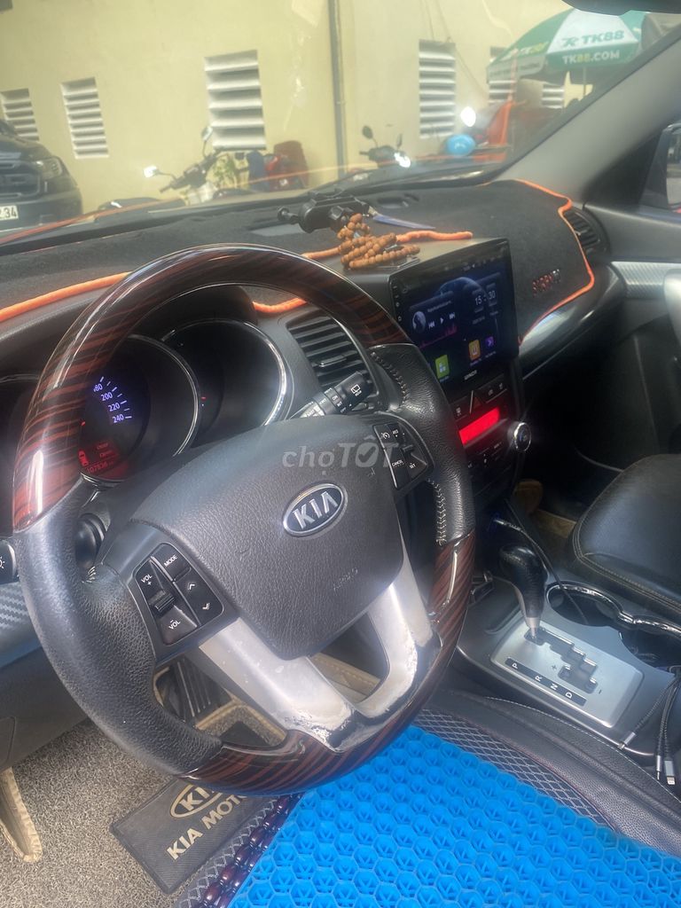 Bán xe kia sorento 2.4 GATH bản new 2013 hót. Mua bán Ô tô tại Quận Hoàng Mai Hà Nội được đăng bởi Tên chưa cung cấp hình 14