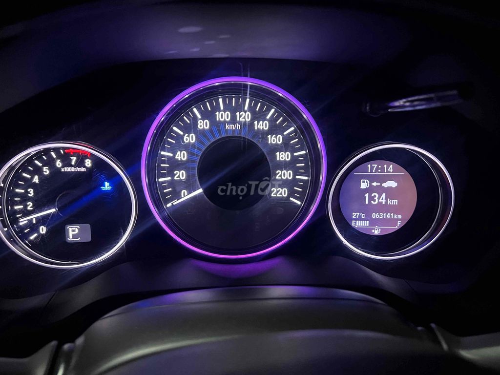 Honda HRV 2018 Đen Tự động. Mua bán Ô tô tại Huyện Hóc Môn Tp Hồ Chí Minh được đăng bởi Đua Phạm hình 11