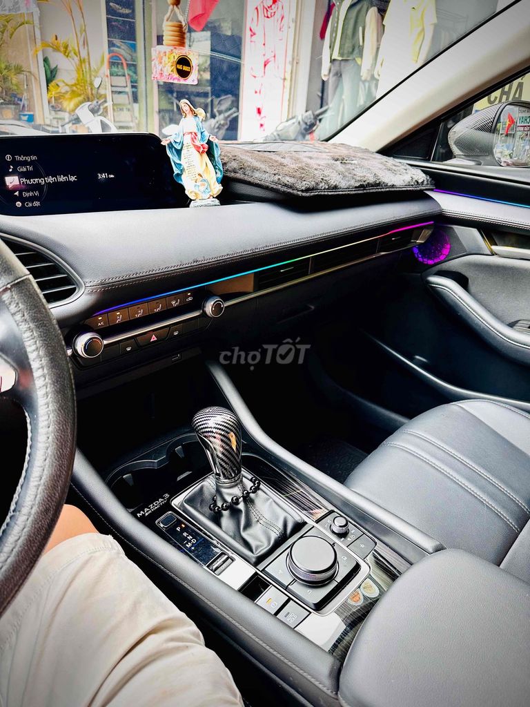 Mazda 3 2023 1.5L Deluxe - 15000 km. Mua bán Ô tô tại Thành phố Bảo Lộc Lâm Đồng được đăng bởi nguyễn trường sơn hình 6