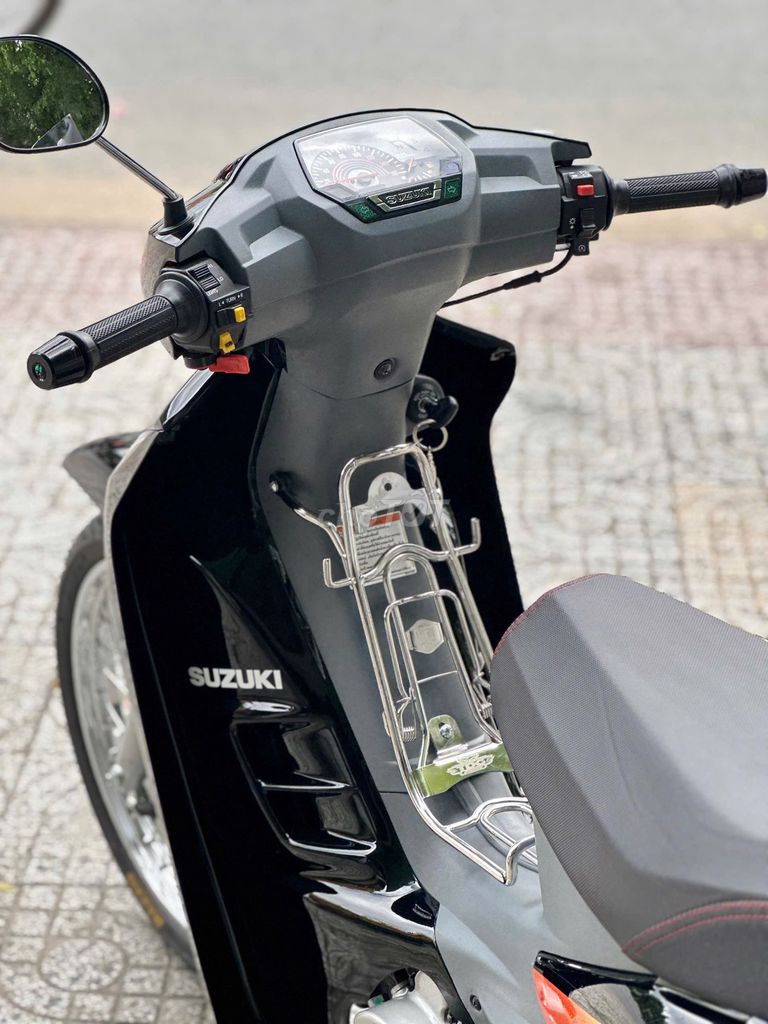 Bán xe Suzuki Viva 2004 màu đen. Mua bán Xe máy tại Thành phố Biên Hòa Đồng Nai được đăng bởi Đinh Huy Hoàng hình 5