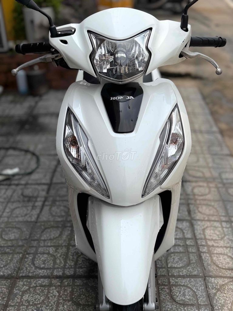 Honda Vision 2022 Trắng