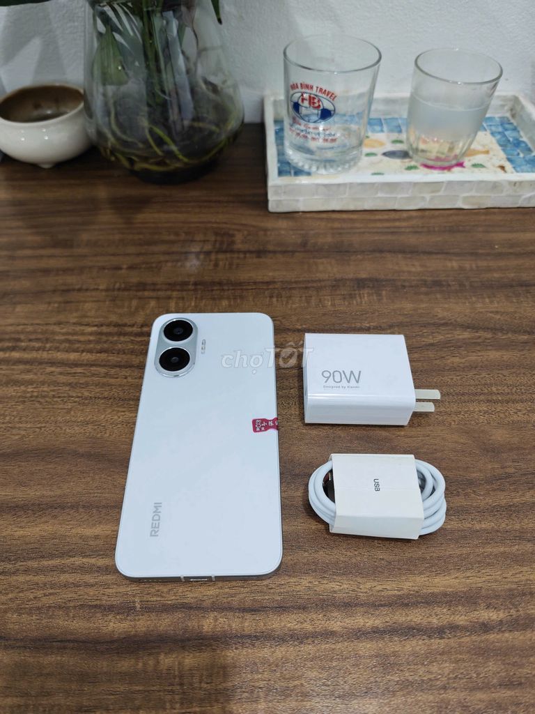 Redmi Turbo 4 Pro 12/256 Trắng sạc 90w có ship COD. Mua bán Điện thoại tại Quận Hoàng Mai Hà Nội được đăng bởi Trần Ngọc Hiếu hình 1