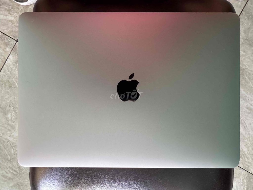 Apple MacBook Pro i5 13 inch 8GB/500GB. Mua bán Laptop tại Huyện Củ Chi Tp Hồ Chí Minh được đăng bởi CẦM ĐỒ LONG NGỌC PHÁT hình 1