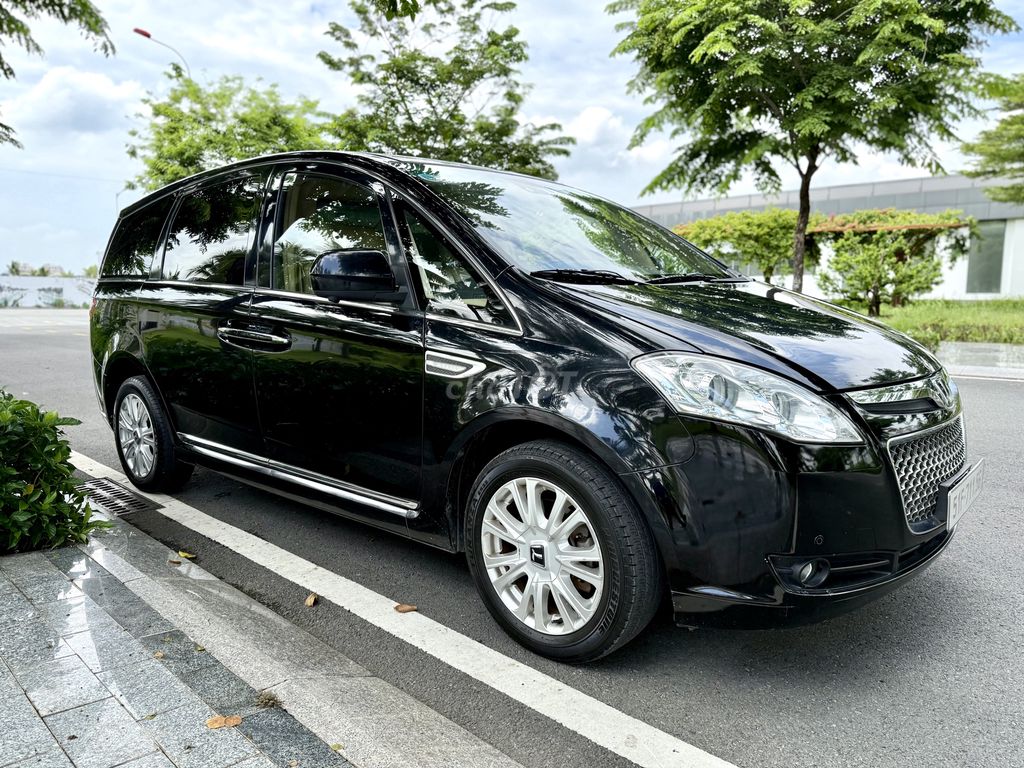 Luxgen CEO MPV 2012  Đẳng Cấp Chủ tịch đây ạ. Mua bán Ô tô tại Quận Bình Thạnh Tp Hồ Chí Minh được đăng bởi Anh Phương  hình 4