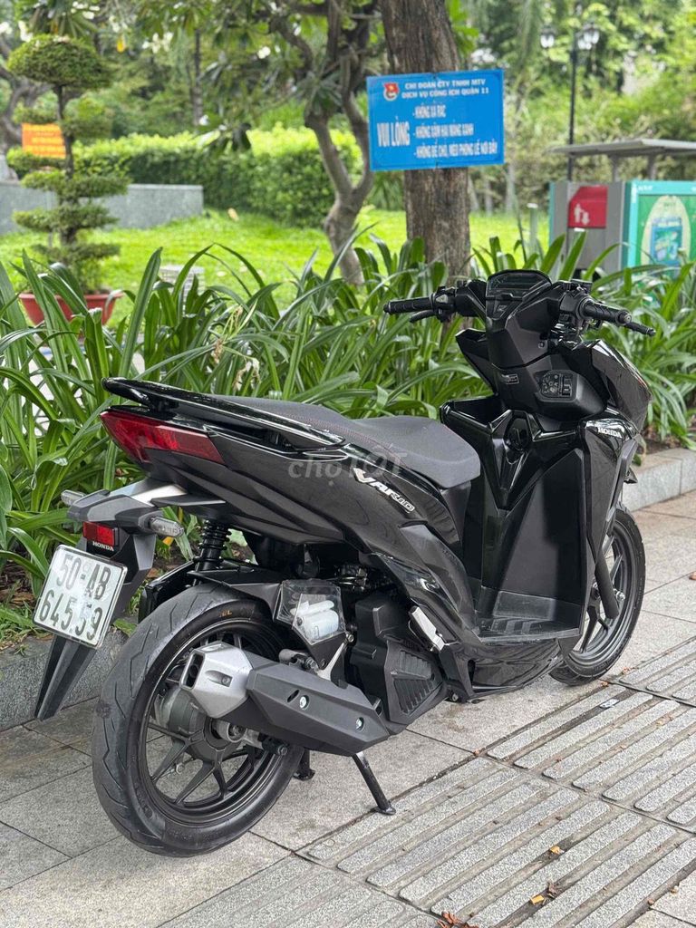 Honda Vario 125 2022 Черный спортивный 19 000 км Индонезия