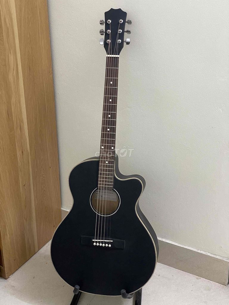 guitar giá rẻ