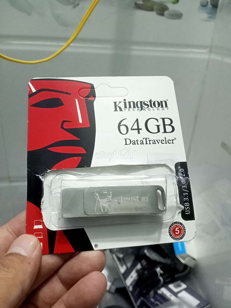 Usb 64g cài đặt Windows 10