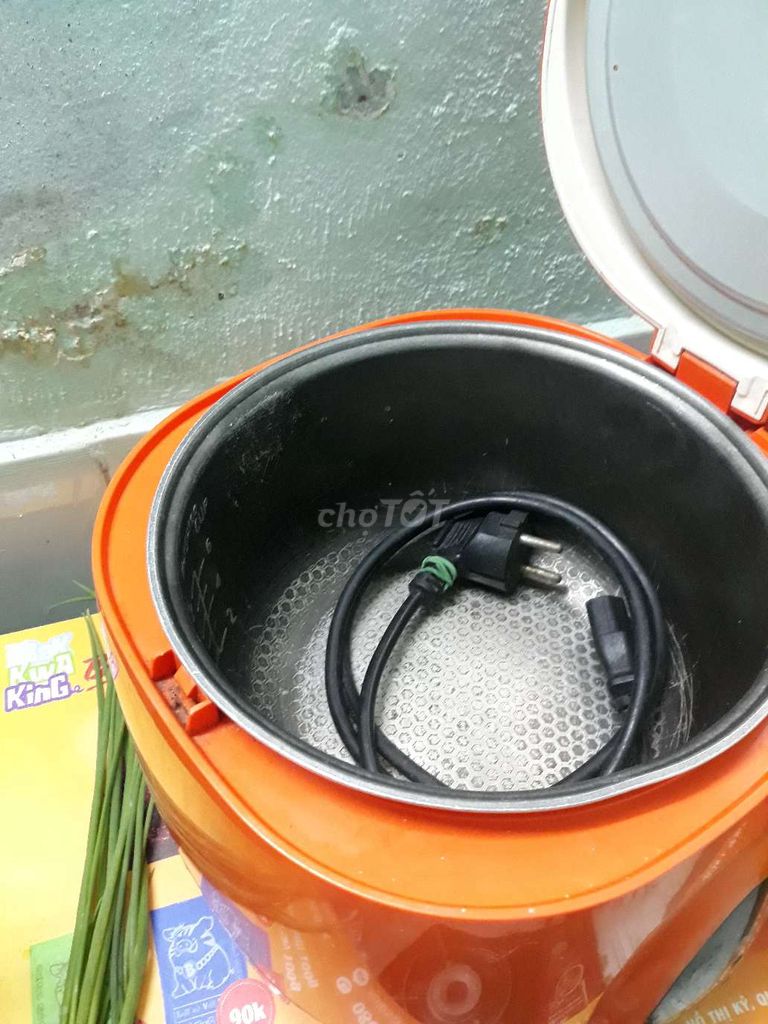 Nồi cơm điện Kangaroo màu Cam. Mua bán Bếp, lò, đồ điện nhà bếp tại Huyện Dầu Tiếng Bình Dương được đăng bởi Dương Ngọc hình 1