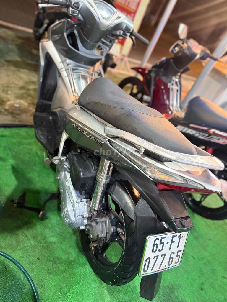 Ab 2012 fi bst zin êm cho ace đi làm. Mua bán Xe máy tại Huyện Bình Chánh Tp Hồ Chí Minh được đăng bởi CH HƠN PHÁT CHUYÊN MUA BÁN XE CŨ MỚI hình 4