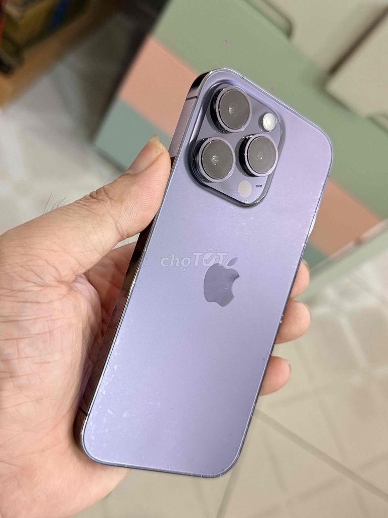 iPhone 14 Pro 256GB Tím Việt Nam. Mua bán Điện thoại tại Thành phố Mỹ Tho Tiền Giang được đăng bởi Sanh Phone hình 1