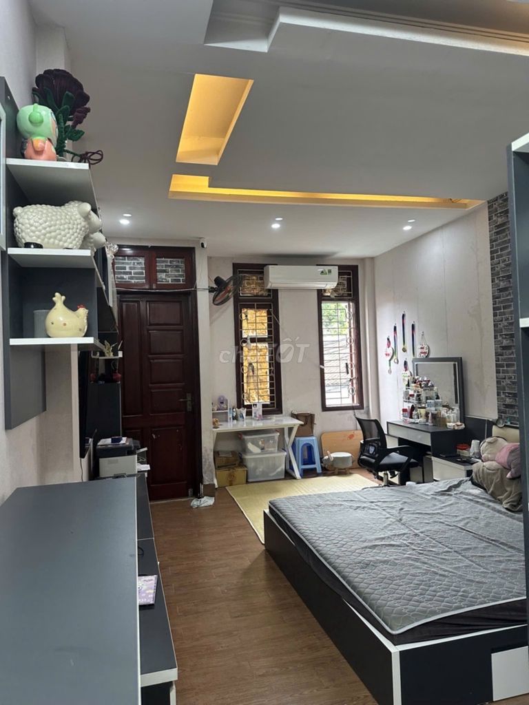 Bán nhà kim giang, nhà siêu đẹp, 47m2, 9,9 tỷ