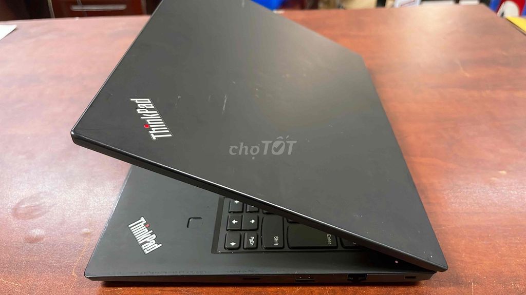 Lenovo ThinkPad i5 Gen7, RAM 8GB, SSD 128GB. Mua bán Laptop tại Thành phố Sóc Trăng Sóc Trăng được đăng bởi Duy Phan hình 1