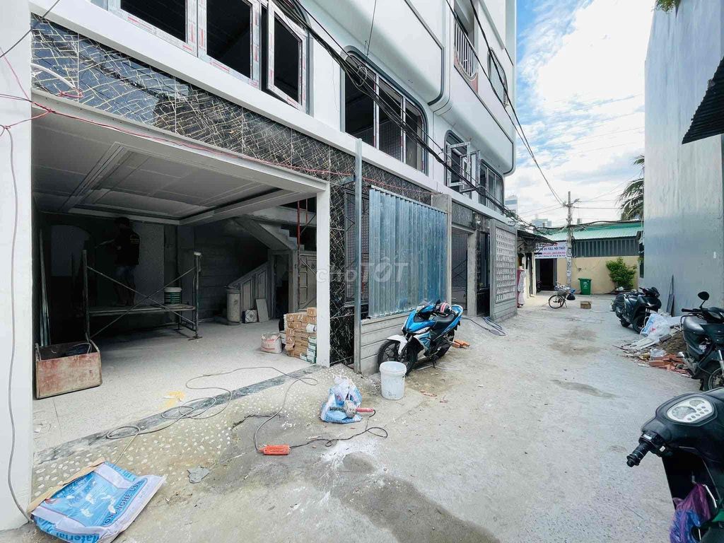 Căn Nhà mới full NT 4pn 4 tầng xe hơi trong nhà Quang Trung p8