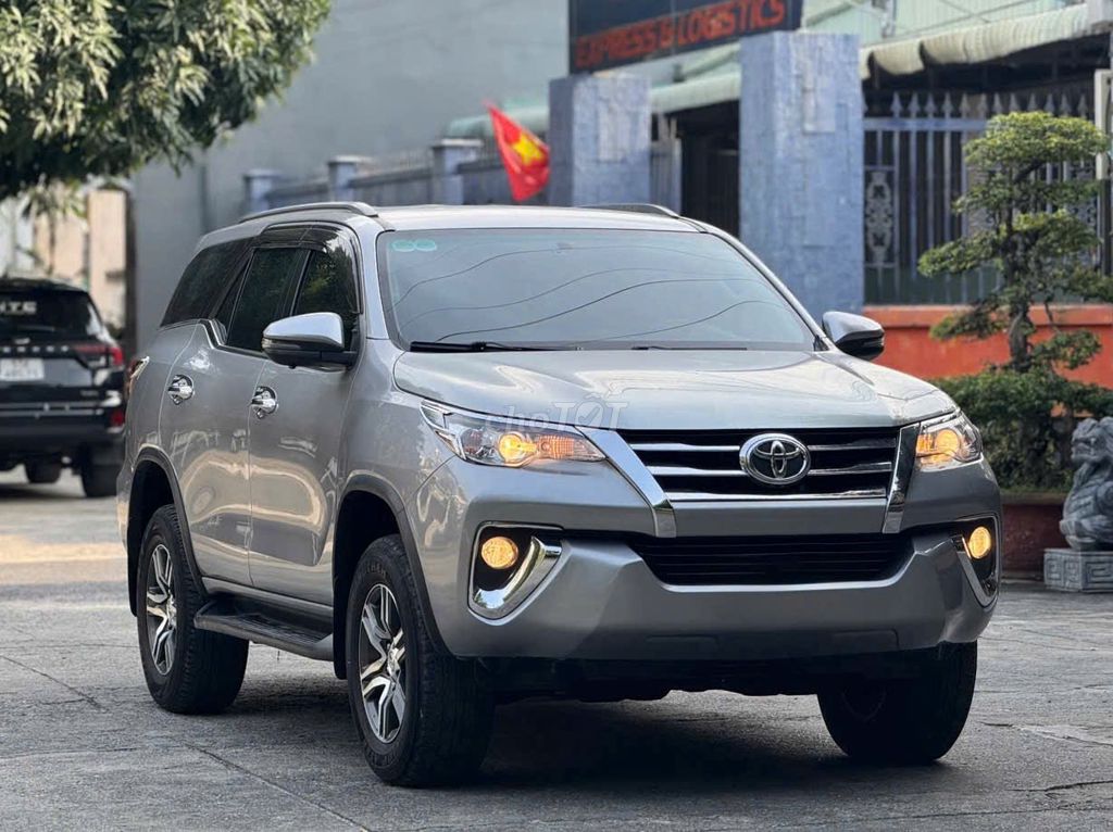 Toyota Fortuner 2018 AT XĂNG. Mua bán Ô tô tại Quận 12 Tp Hồ Chí Minh được đăng bởi NHI Ô TÔ AN SƯƠNG hình 3
