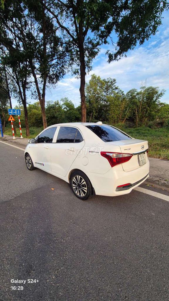 Hyundai grand i10 1.2 2017 số sàn. Mua bán Ô tô tại Thị xã Bến Cát Bình Dương được đăng bởi Quang Minh hình 6