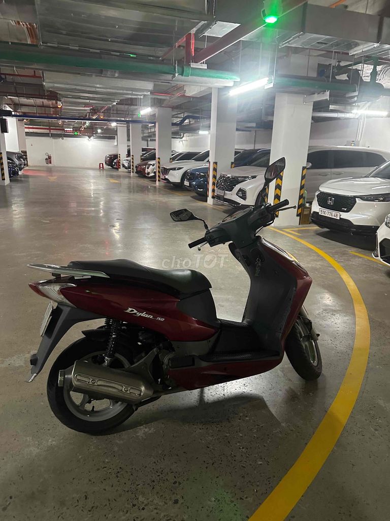 Dylan 2005 máy móc đồ zin rất nhiều. Mua bán Xe máy tại Quận 6 Tp Hồ Chí Minh được đăng bởi Lương hình 2