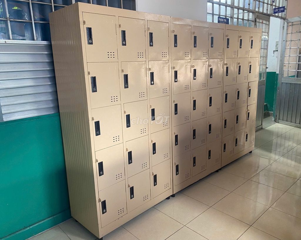 Tủ locKEr nhôm.Có khóa RIêng từng.Hộc GIaO NHAH 2h