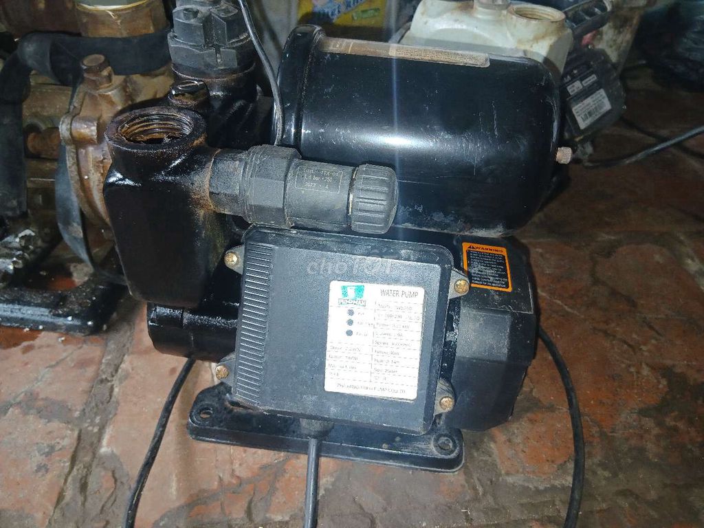 Bơm nước áp lực 250W Đen. Mua bán Đồ chuyên dụng, Giống nuôi trồng tại Huyện Phúc Thọ Hà Nội được đăng bởi tuấn anh đoàn hình 1