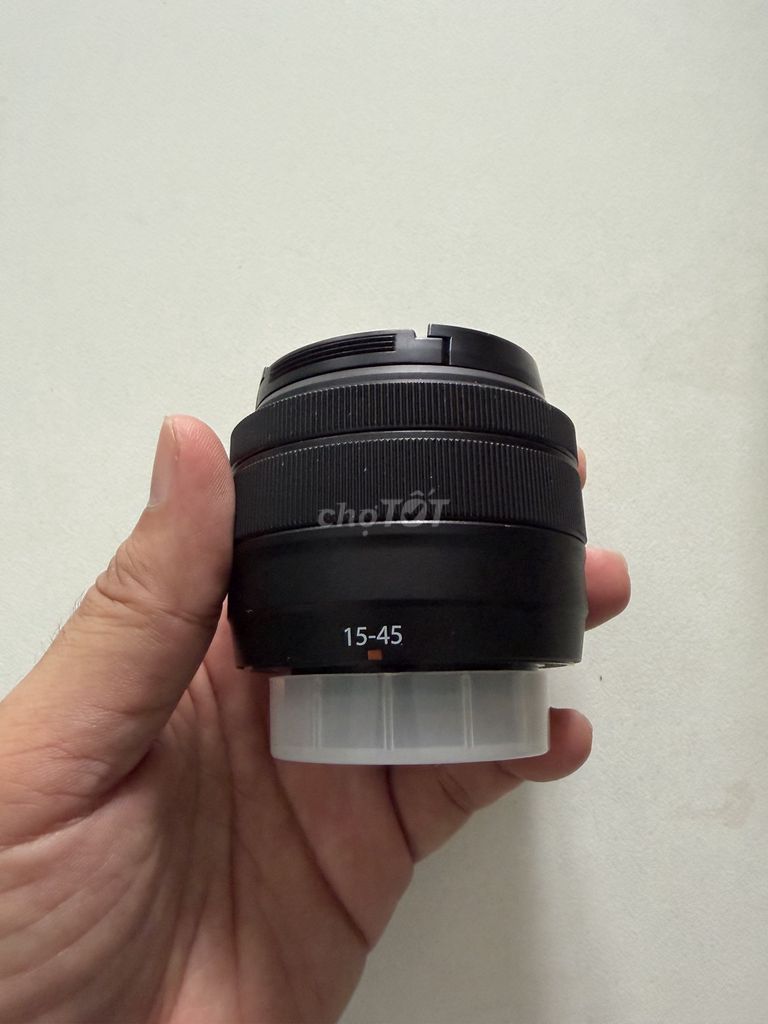 Ống kính Fujifilm 15-45mm Đen. Mua bán Máy ảnh, Máy quay tại Quận Hải Châu Đà Nẵng được đăng bởi  Thanh Trần hình 1