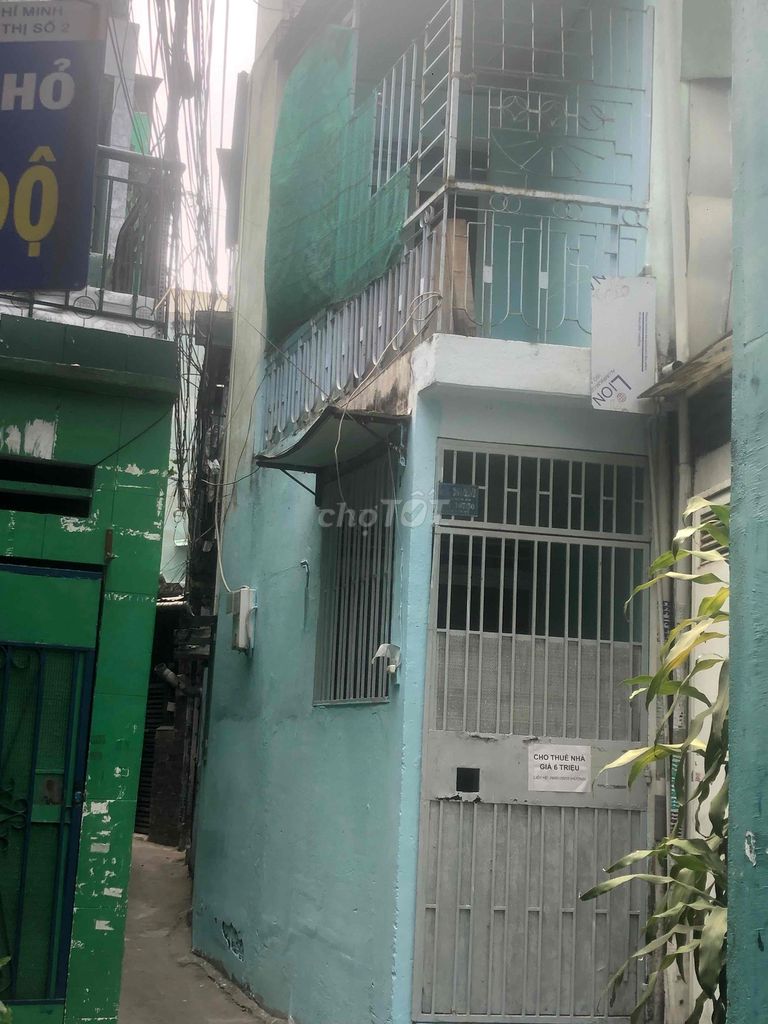 nhà nhỏ nguyên căn gần trường học viện cán bộ thành phố hồ chí minh, s