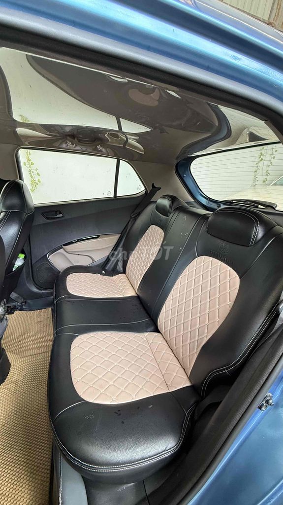 Hyundai Grand i10 2015 1.0 MT - 160000 km. Mua bán Ô tô tại Huyện Bình Chánh Tp Hồ Chí Minh được đăng bởi Bi Nguyễn hình 5