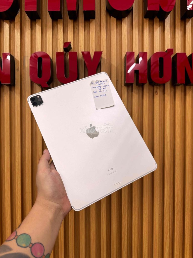 Apple iPad Pro M1 Wifi 5G 256GB 87%. Mua bán Máy tính bảng tại Quận Đống Đa Hà Nội được đăng bởi  HT Mobie Trả góp nợ xáu bao duyệt hình 1