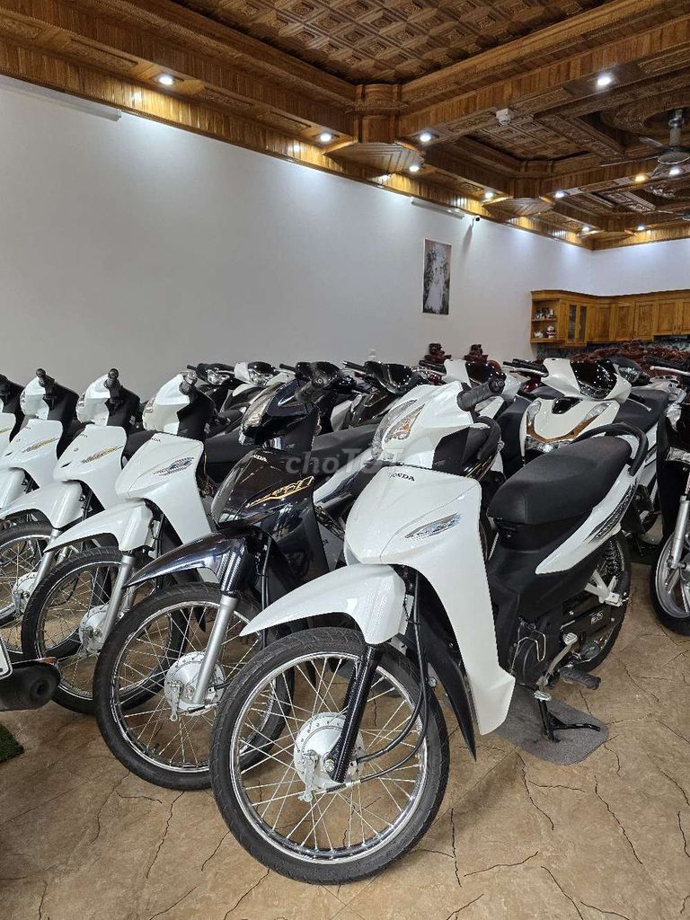 Honda Wave 110 Đen Trắng Xanh. Mua bán Xe máy tại Huyện Phúc Thọ Hà Nội được đăng bởi Nguyễn Văn Nam hình 2