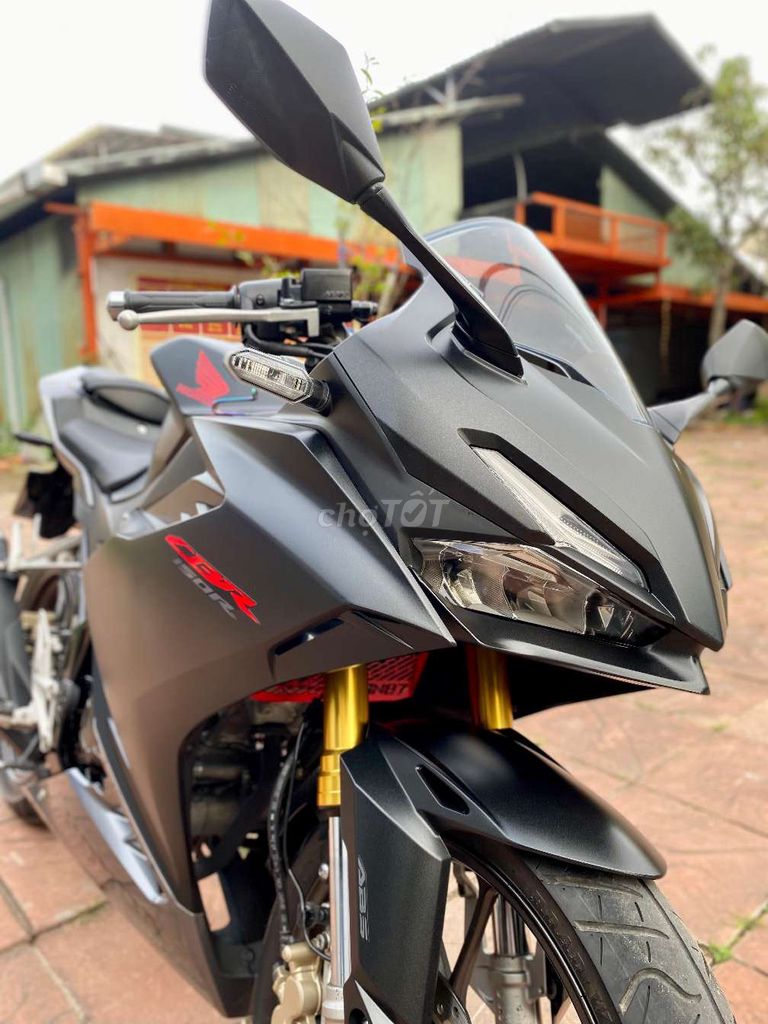 Honda CBR-150R 2021 bản ĐẶC BIỆT 5.300Km. Mua bán Xe máy tại Quận Ninh Kiều Cần Thơ được đăng bởi Xe Máy TÂN LIÊN HƯNG 1 91B hình 4