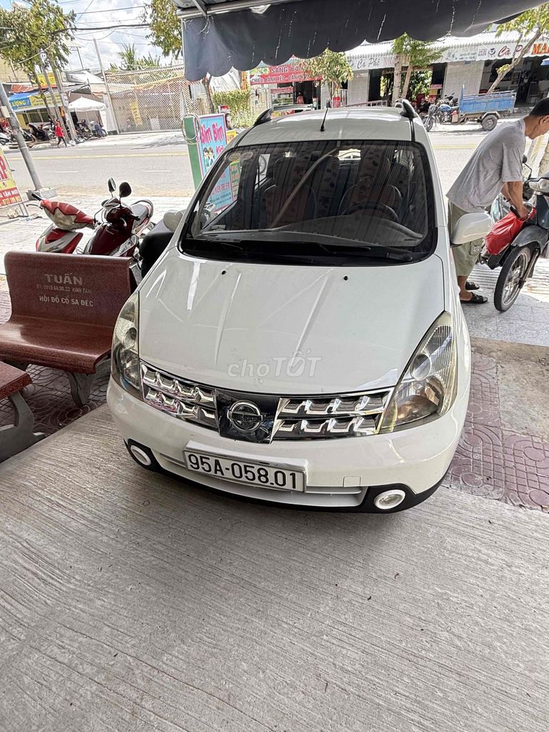 Nissan Grand livina 2011 1.8 AT - 100000 km. Mua bán Ô tô tại Thành phố Sa Đéc Đồng Tháp được đăng bởi Tuấn cầm Đồ hình 6