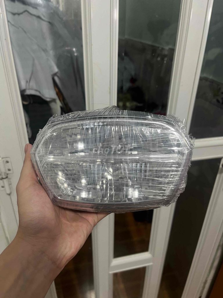 choá đèn led trước + đồng hồ piaggio vespa sprint. Mua bán Phụ tùng xe tại Quận 8 Tp Hồ Chí Minh được đăng bởi Hưởng hình 1