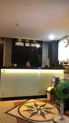 Khách Sạn Gia Huyên logo