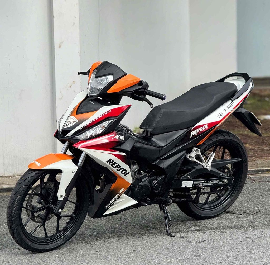 win 150 đẹp long lanh_ ae nợ xấu đưa 13tr nhận xe. Mua bán Xe máy tại Quận Bình Tân Tp Hồ Chí Minh được đăng bởi NMT hình 2