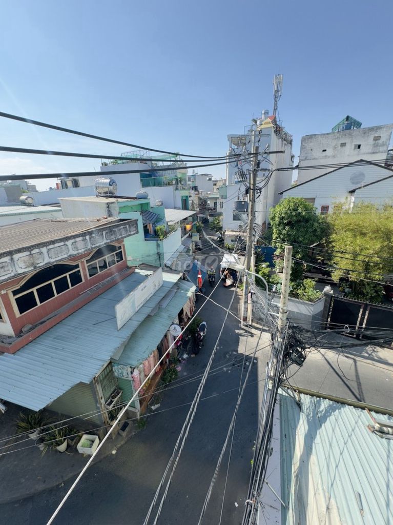 Tân Phú 47m² 3Tầng BTCT 3,7Tỷ Hẻm XeTải KinhDoanh